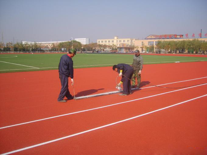 混合型塑胶跑道施工工艺